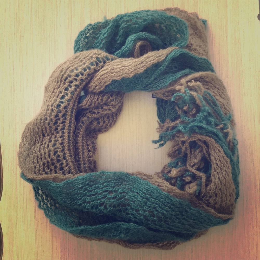 Blue/Brown Scarf ⚡️1/2 price add-on item ⚡️